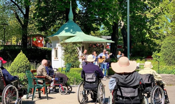 Från Sinnernas Trädgård , Attendo Sabbatsbergsbyns vård- och omsorgsboende